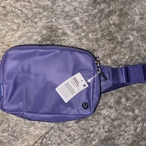 brand new lululemon belt bag!
